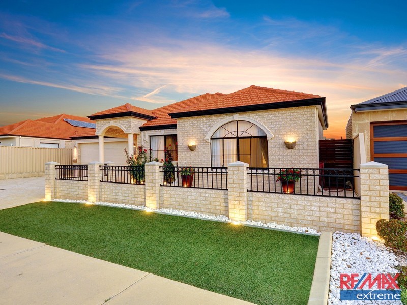 13 Venice Entrance, Iluka WA 6028