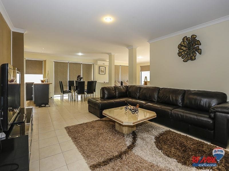 21 Cheshire Entrance, Butler WA 6036