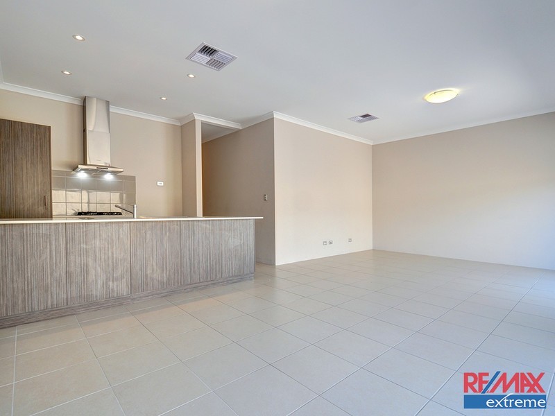 41 Aureate Way, Eglinton WA 6034