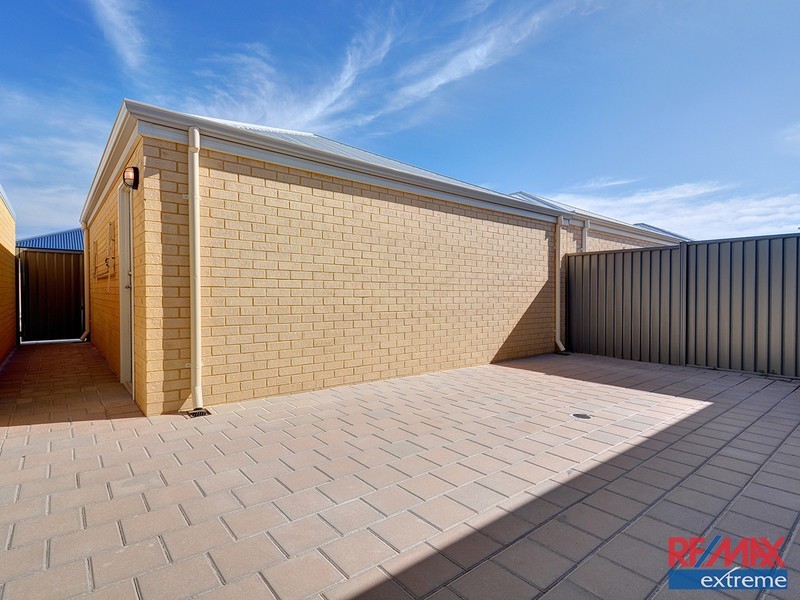 41 Aureate Way, Eglinton WA 6034