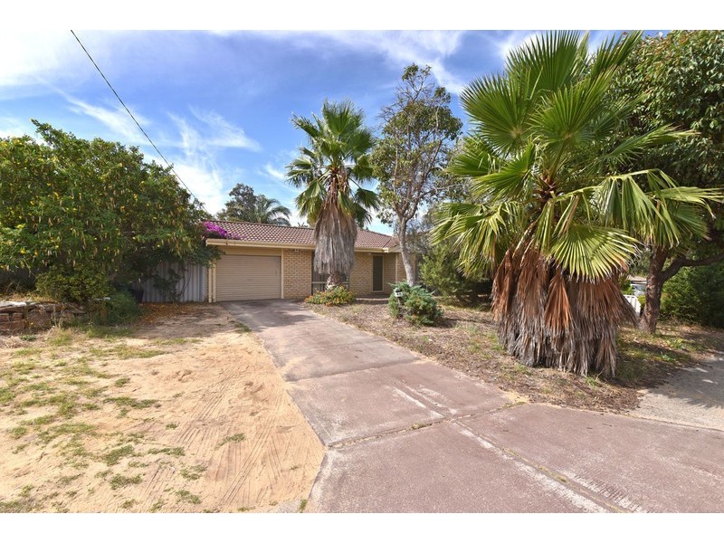 45 Ellendale Drive, Heathridge WA 6027