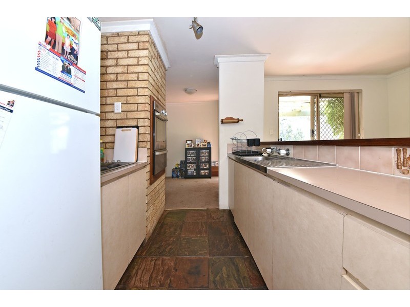 45 Ellendale Drive, Heathridge WA 6027