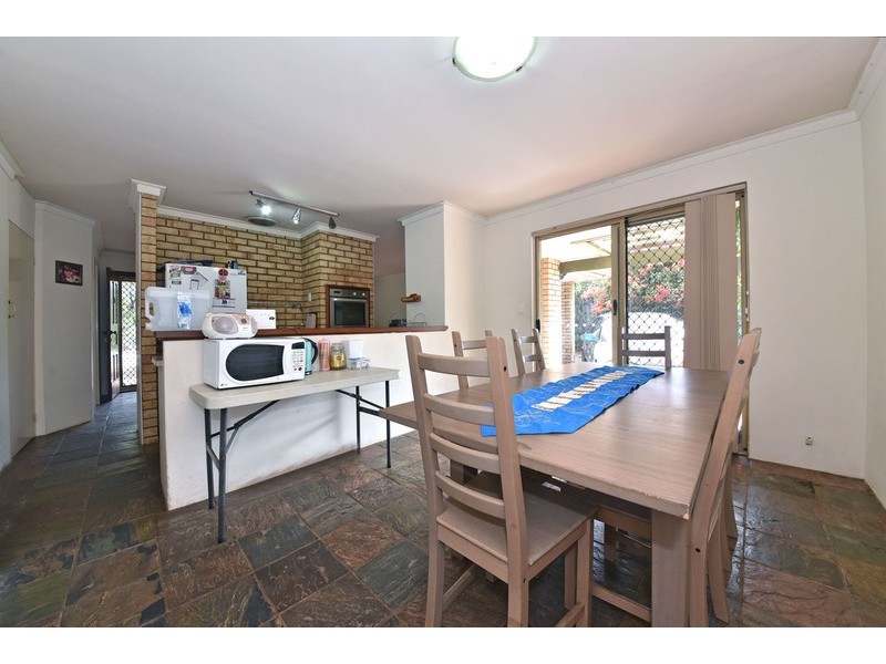 45 Ellendale Drive, Heathridge WA 6027