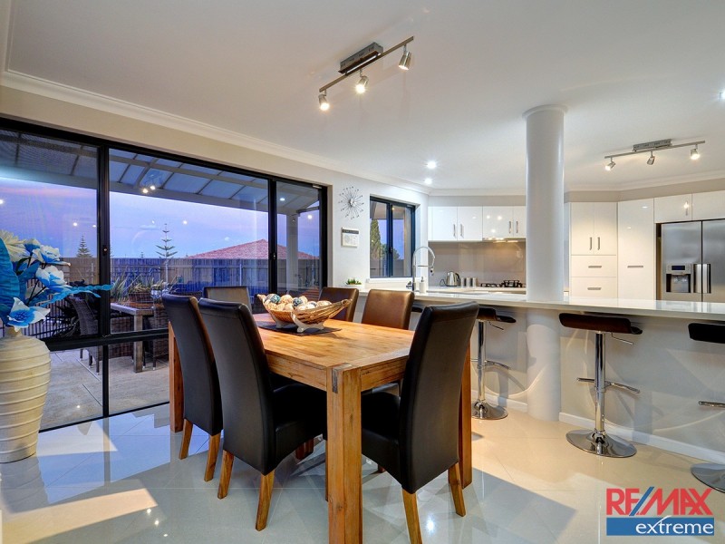 45 Savannah Way, Iluka WA 6028