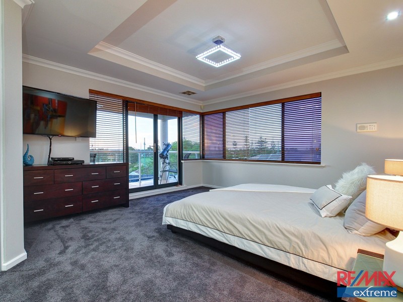 45 Savannah Way, Iluka WA 6028