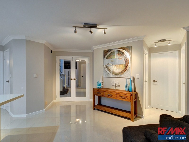 45 Savannah Way, Iluka WA 6028