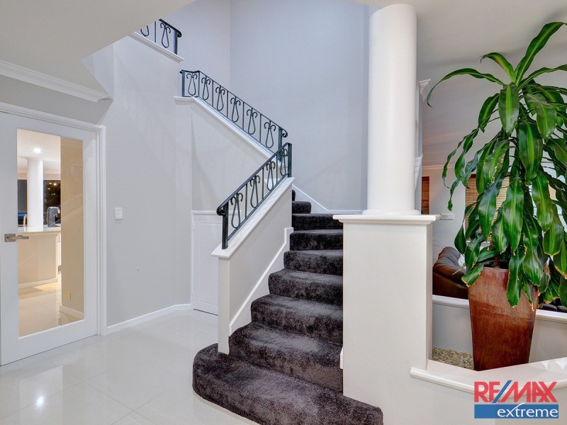 45 Savannah Way, Iluka WA 6028