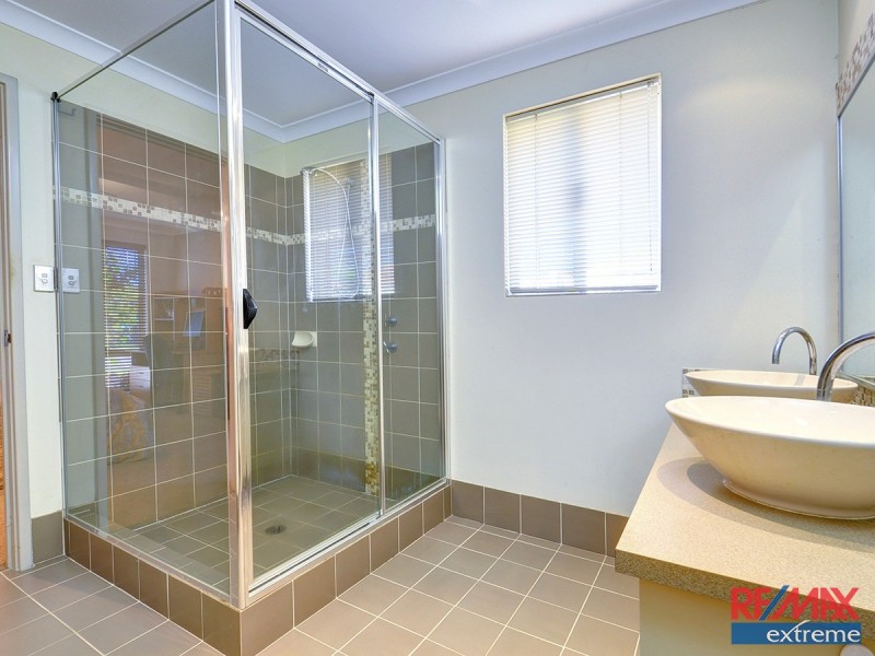 15 Langmuir Way, Tapping WA 6065