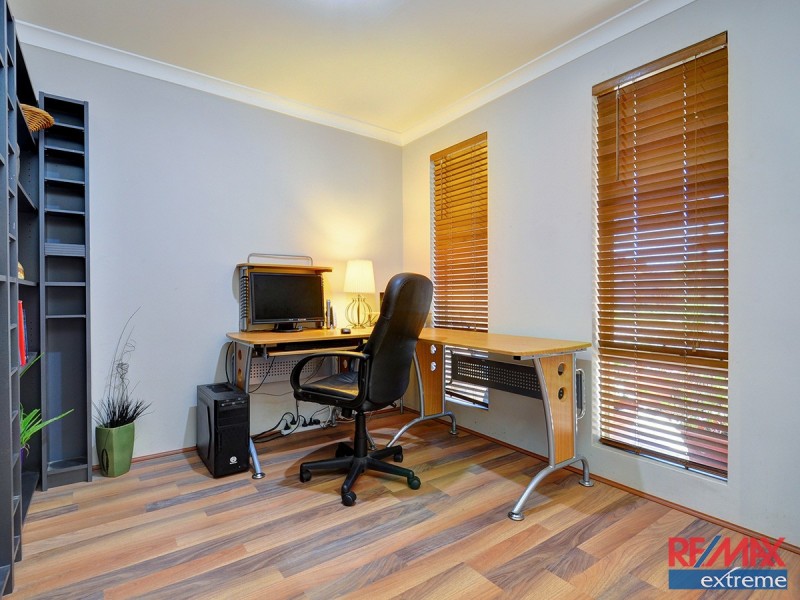 15 Langmuir Way, Tapping WA 6065