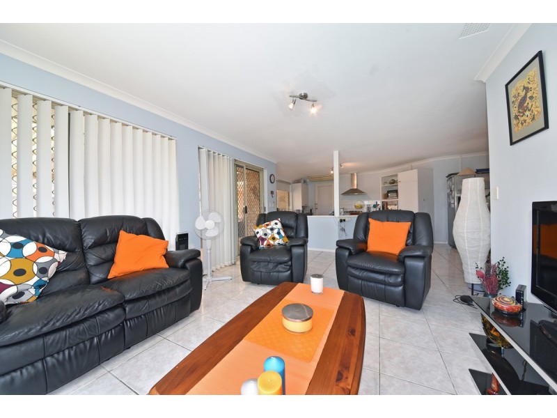 22 Fisherton Circuit, Kinross WA 6028