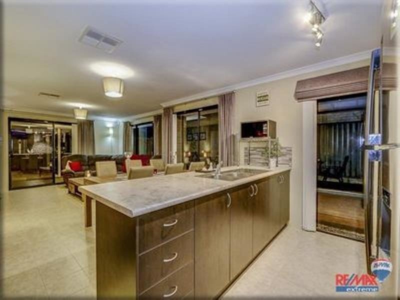 285 Benenden Avenue, Alkimos WA 6038