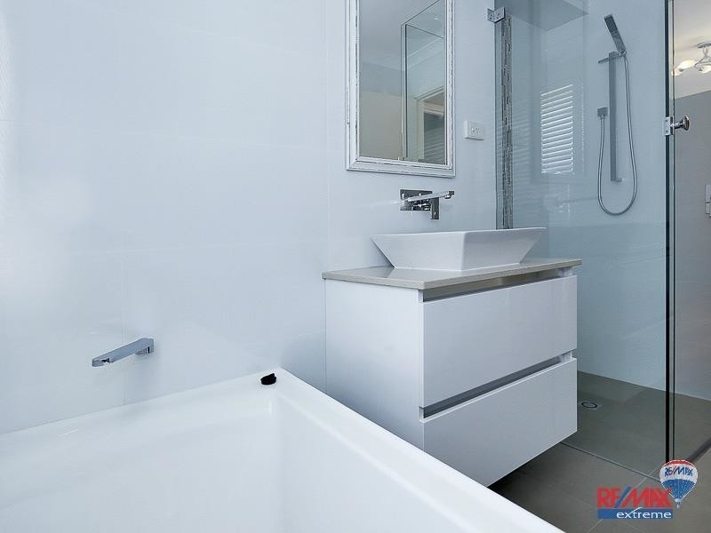 28 Mainsail Drive, Ocean Reef WA 6027