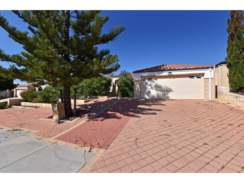 138 Rothesay Heights, Mindarie WA 6030