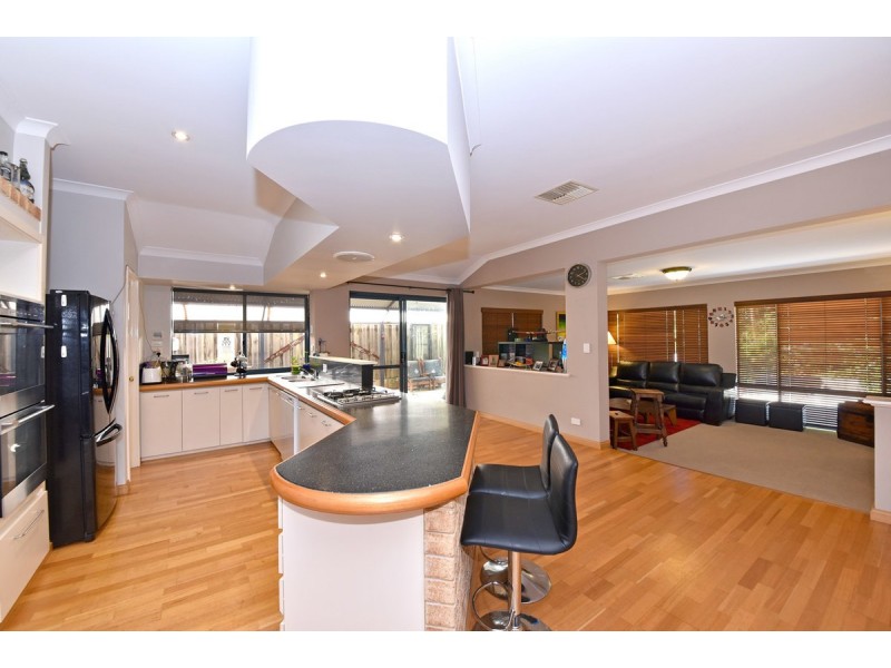 138 Rothesay Heights, Mindarie WA 6030