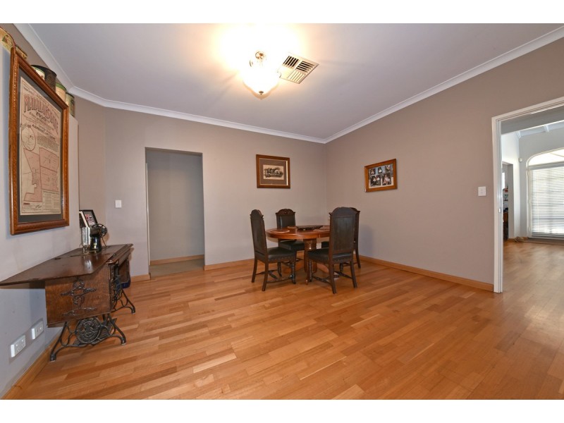 138 Rothesay Heights, Mindarie WA 6030