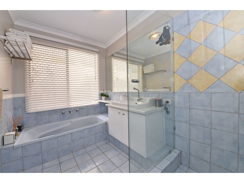 138 Rothesay Heights, Mindarie WA 6030