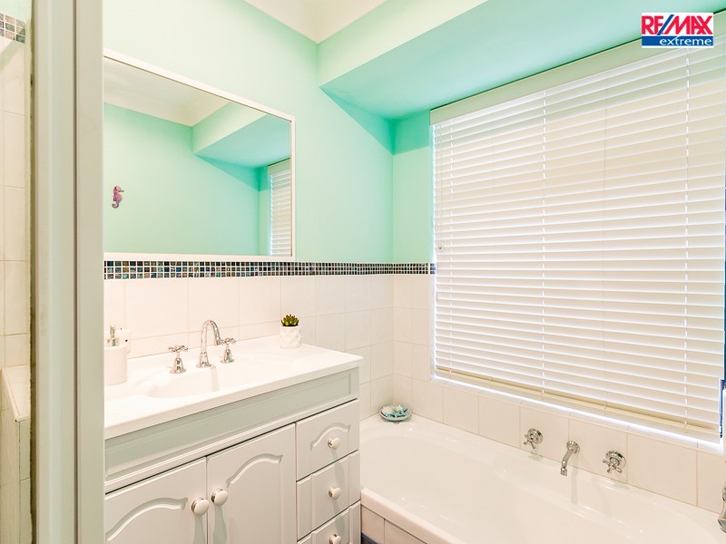 29 Weldwood Road, Ocean Reef WA 6027