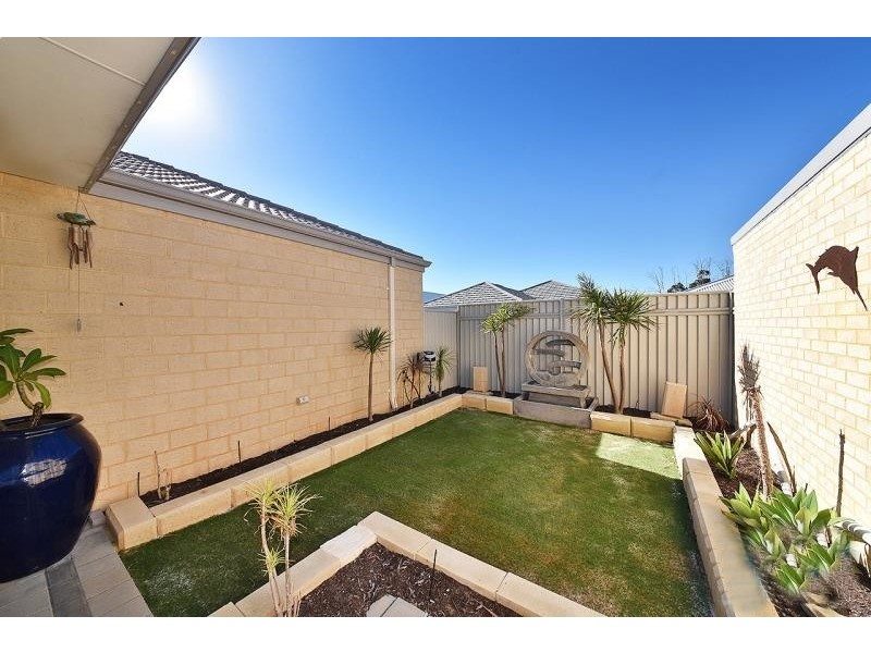 55 Leeway Loop, Alkimos WA 6038