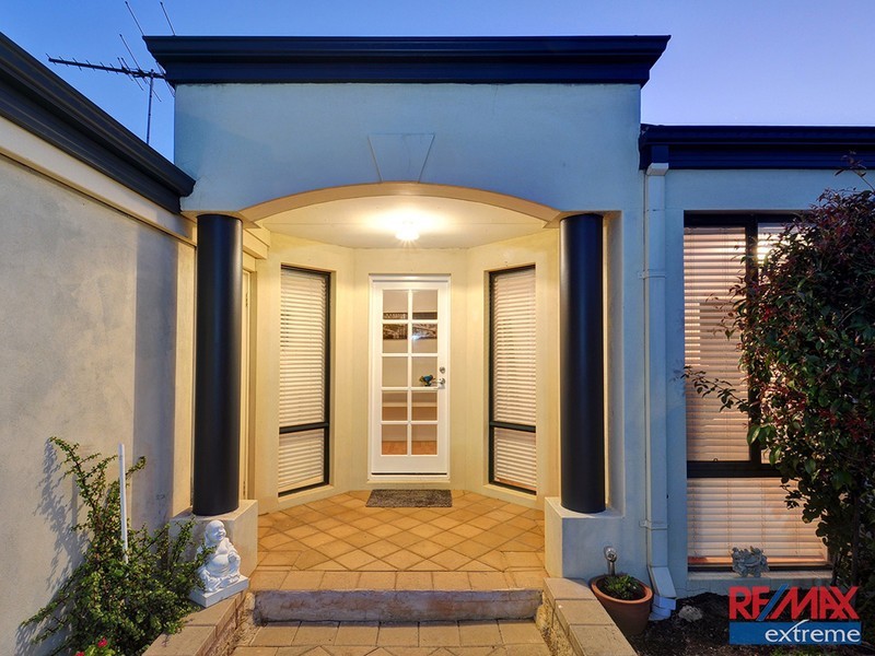 29 Voyage Road, Heathridge WA 6027