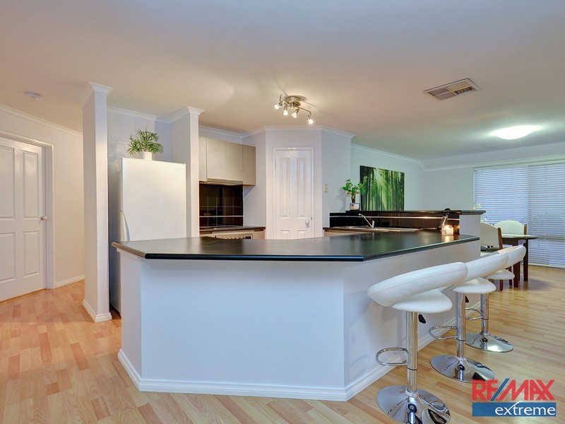 29 Voyage Road, Heathridge WA 6027