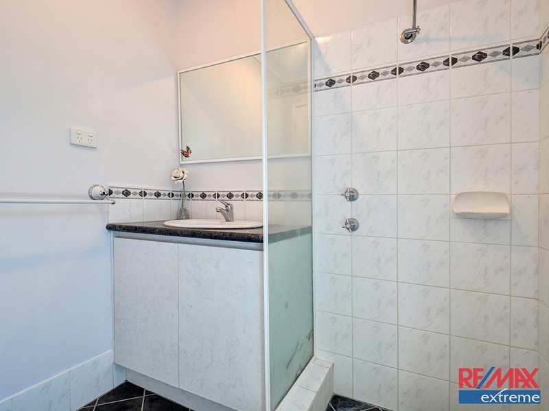 29 Voyage Road, Heathridge WA 6027