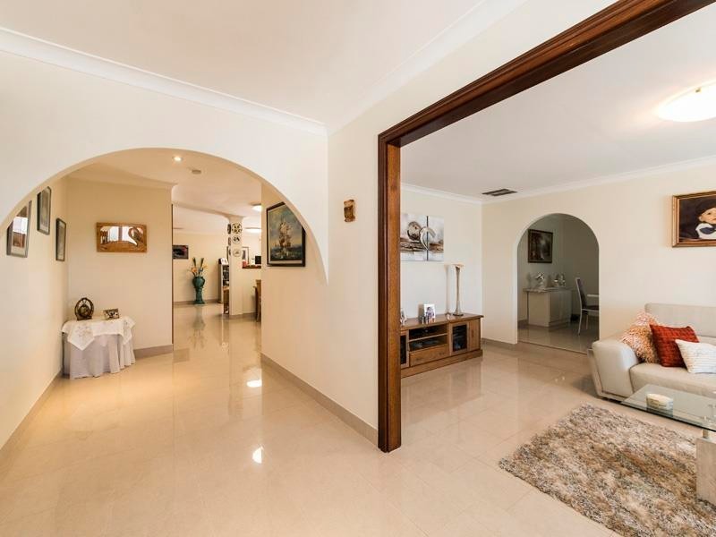 31 Herreshoff Ramble, Ocean Reef WA 6027