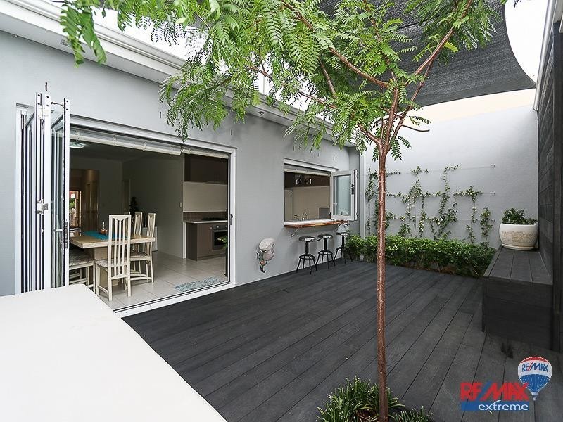 6 Durley Way, Butler WA 6036