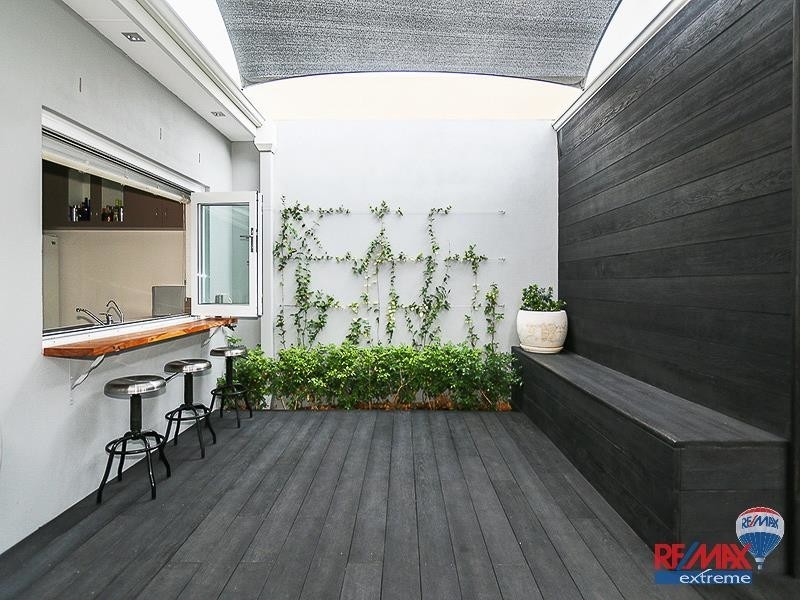 6 Durley Way, Butler WA 6036