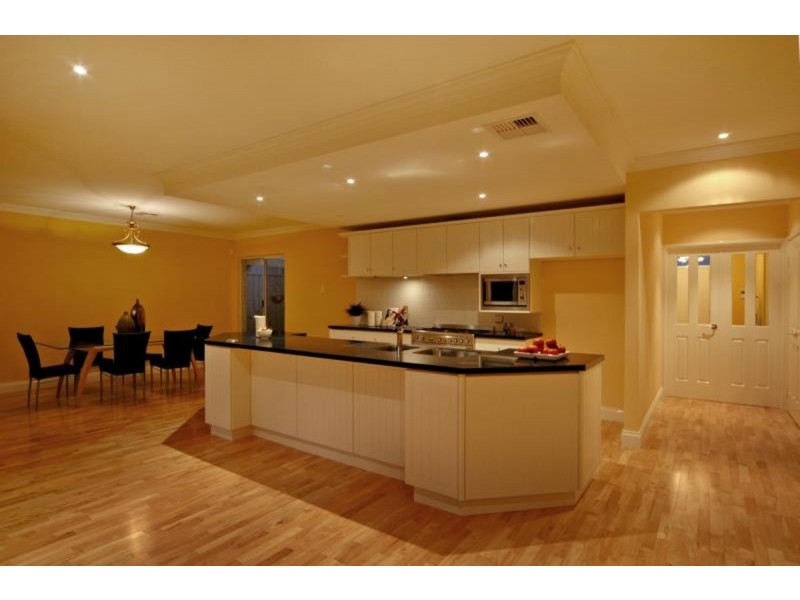 3 Brigantine Drive, Jindalee WA 6036