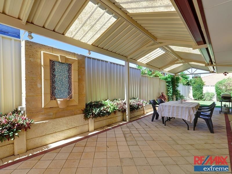 96 Manchester Drive, Hocking WA 6065