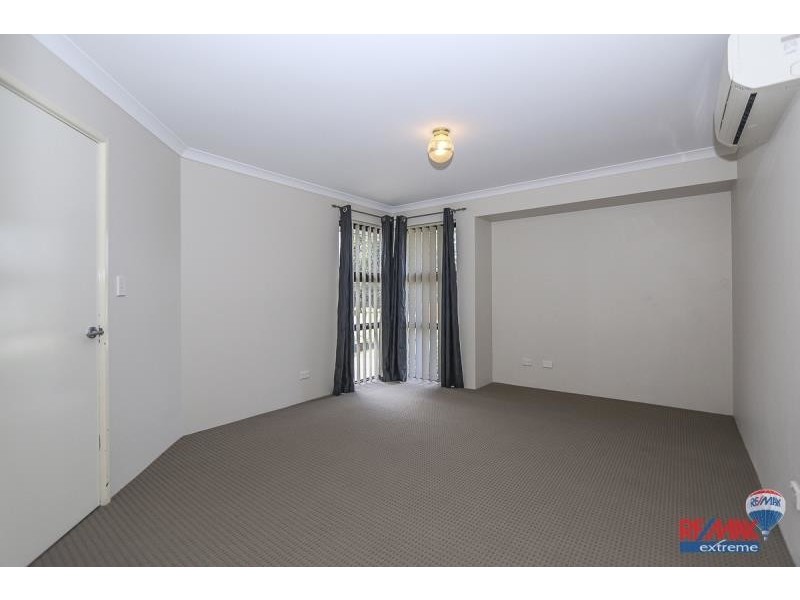 54 Abbey Green Road, Banksia Grove WA 6031