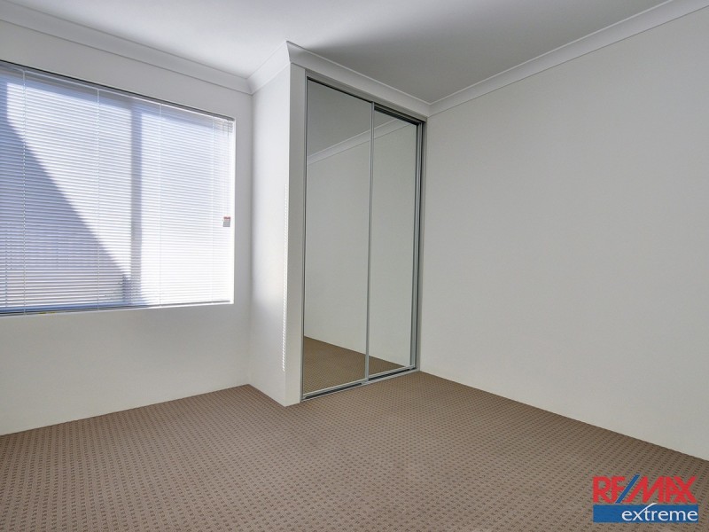 28 Scrubwren Circuit, Alkimos WA 6038