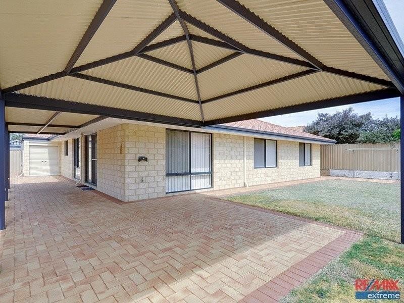 5 Indiana Way, Hocking WA 6065