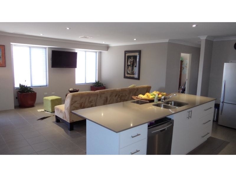 23 Cruiser Turn, Landsdale WA 6065