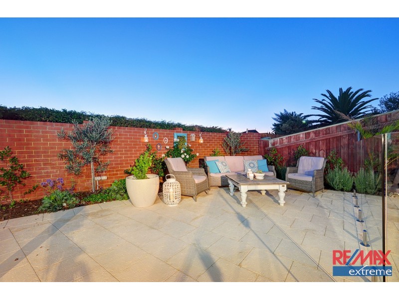 22 St. Sebastien Chase, Iluka WA 6028