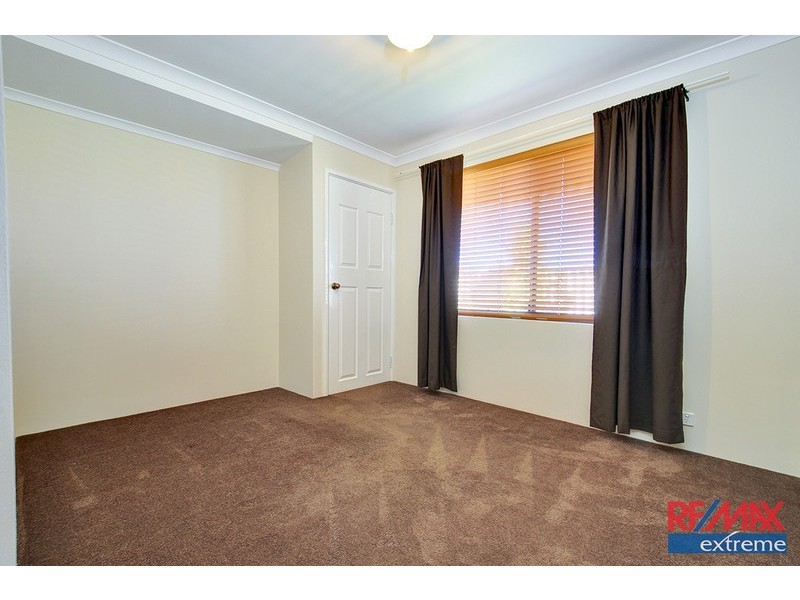 36 Kareela Meander, Tapping WA 6065