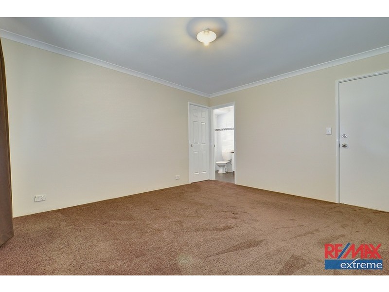 36 Kareela Meander, Tapping WA 6065