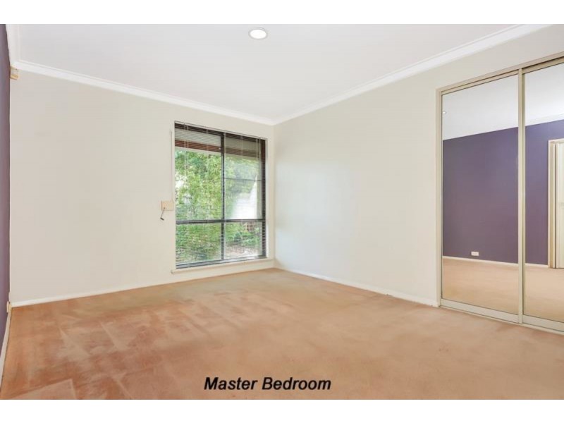 8 Phee Place, Greenwood WA 6024