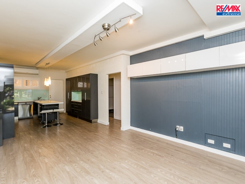 2/8 King George Street, Victoria Park WA 6100