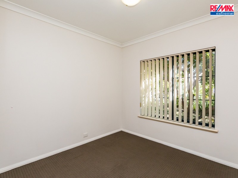 2/8 King George Street, Victoria Park WA 6100