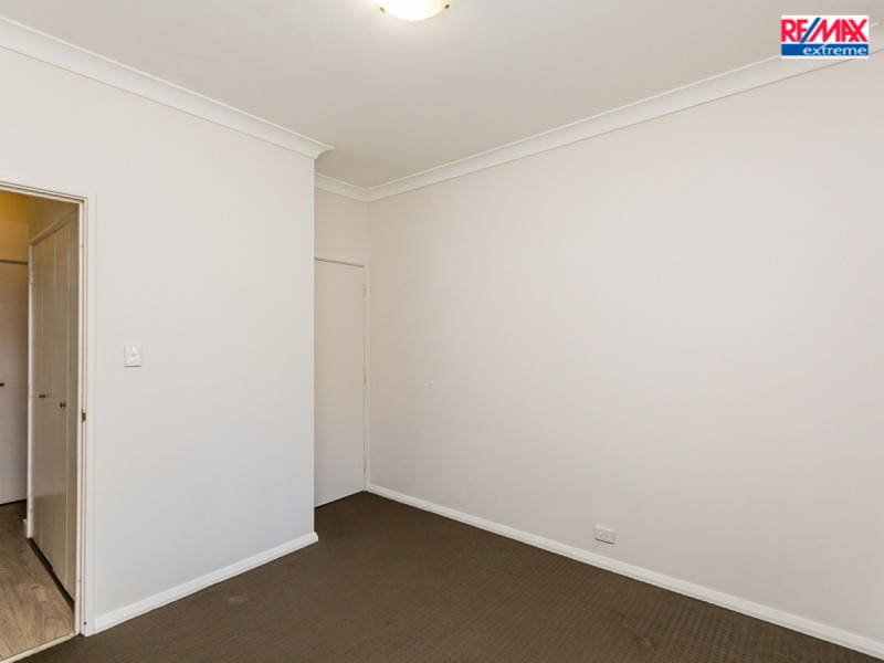 2/8 King George Street, Victoria Park WA 6100