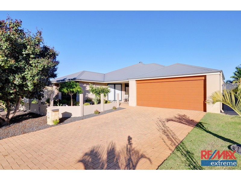 48 Yandella Promenade, Tapping WA 6065