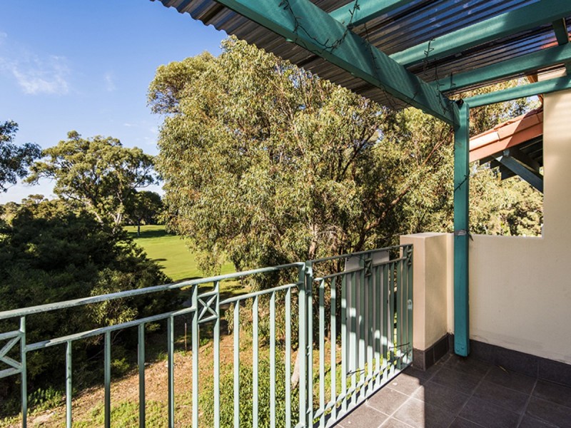 51 Long Island Pass, Connolly WA 6027