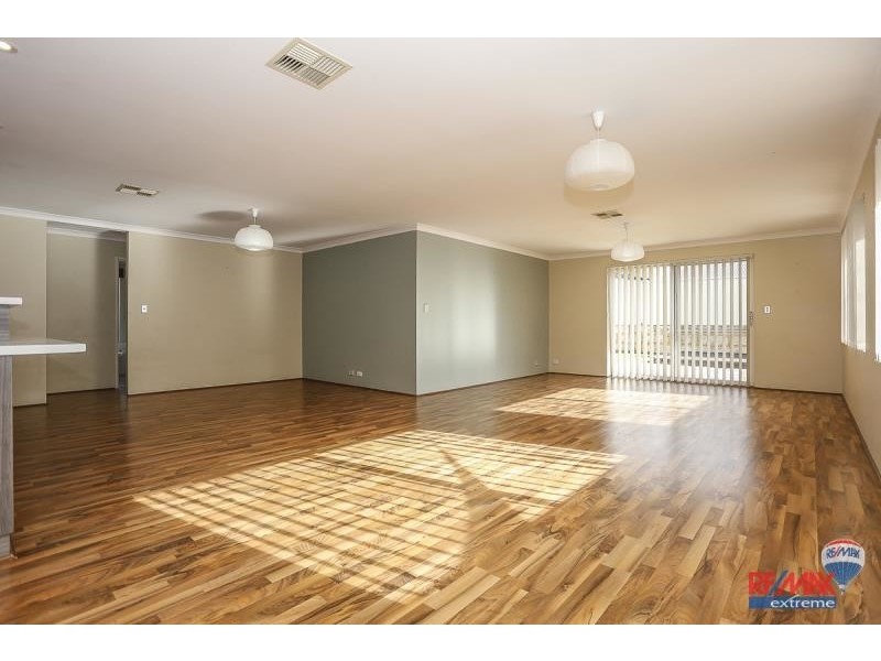 38 Lynella Circuit, Banksia Grove WA 6031