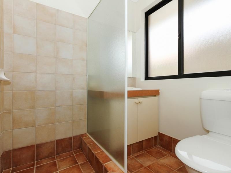 32 Shropshire Crescent, Butler WA 6036