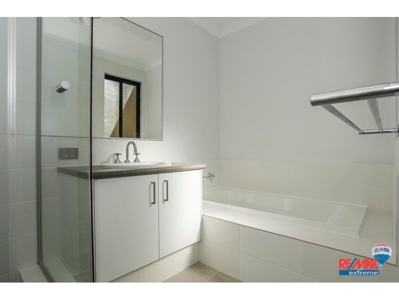 48 Aureate Way, Eglinton WA 6034