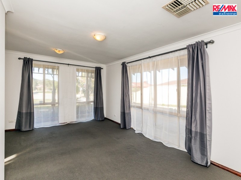 37 Manapouri Meander, Joondalup WA 6027