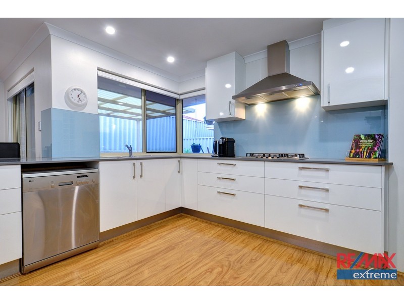 1/18 Bennevis Turn, Kinross WA 6028