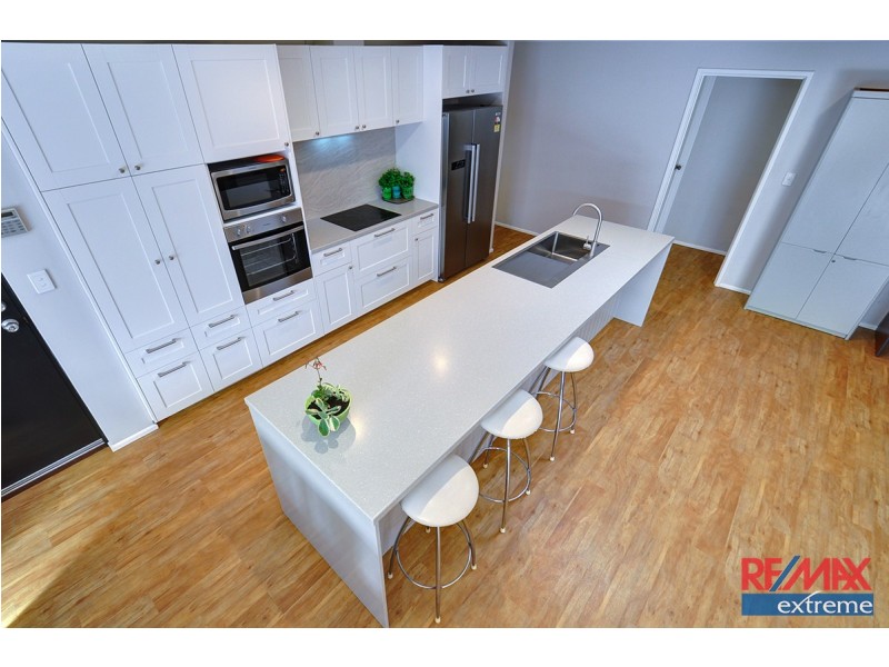 15 Mowbray Square, Clarkson WA 6030