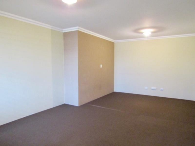 14 Impington Road, Butler WA 6036